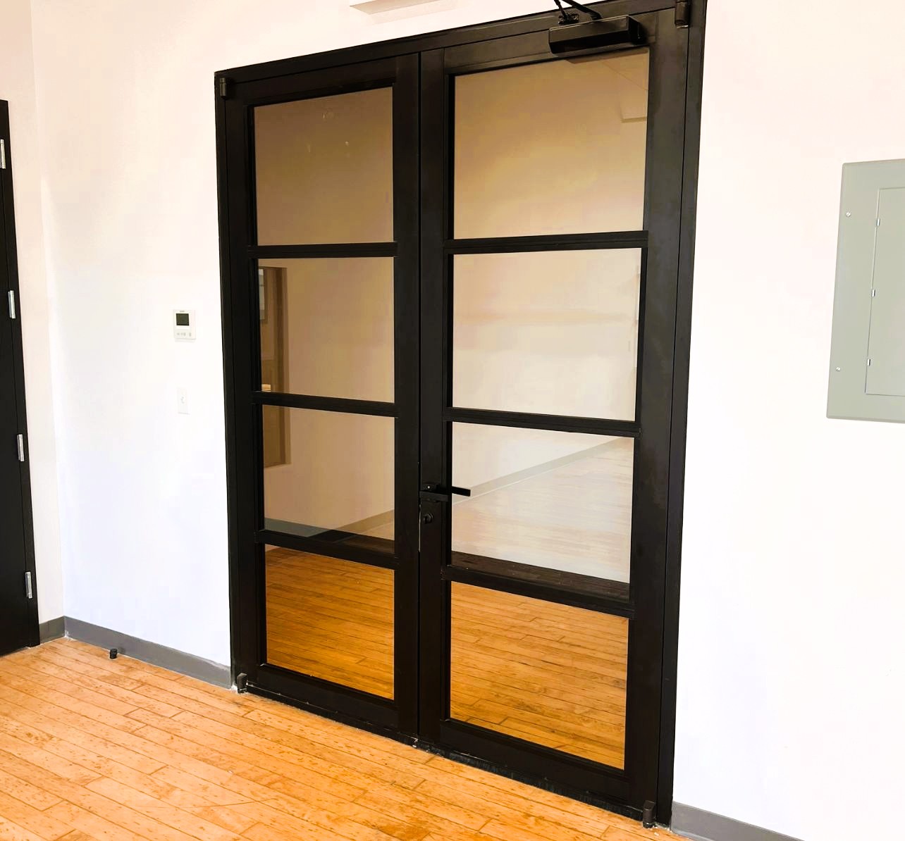 Full-Height Clean Edge Vanity Mirror Installation